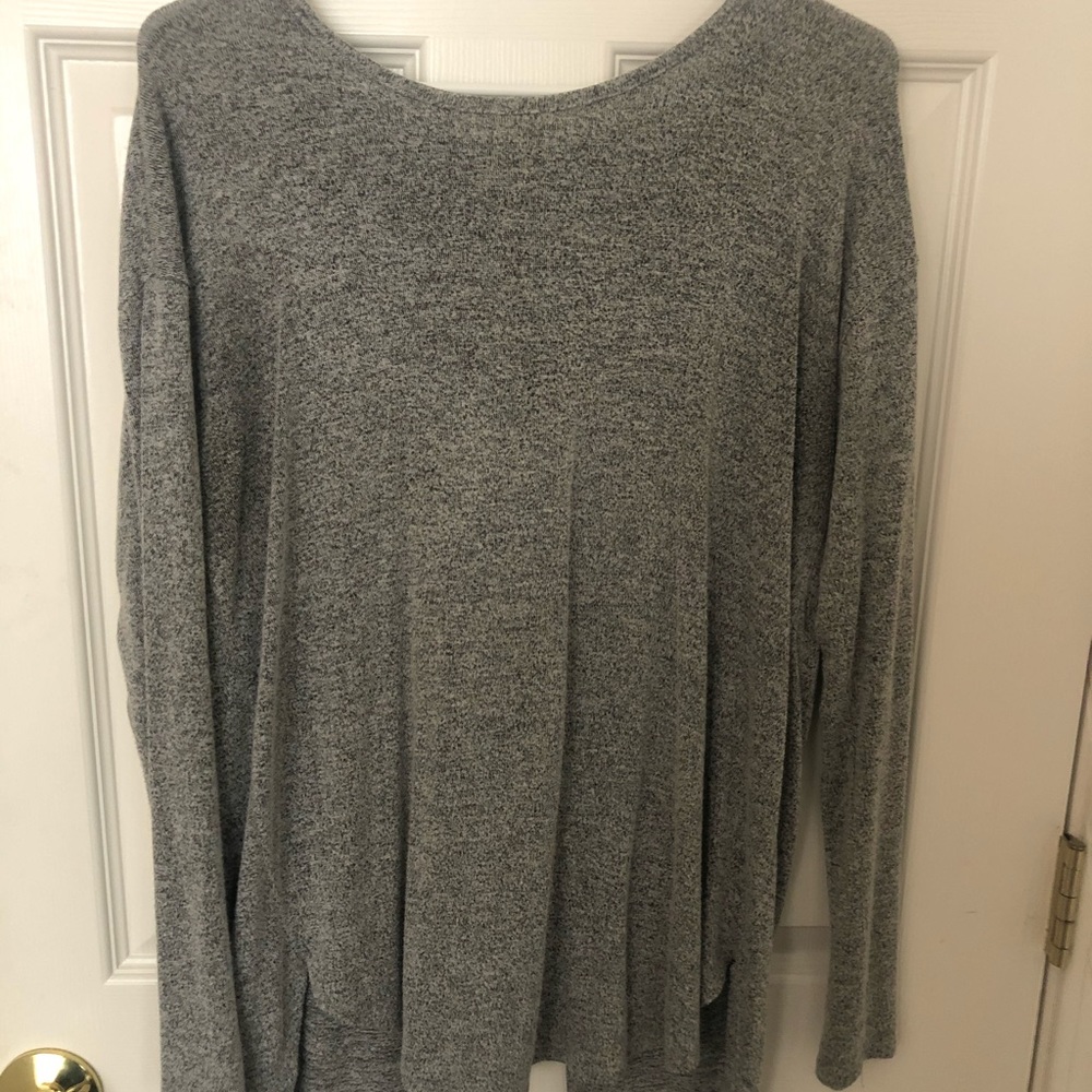American Eagle tie back sweater
